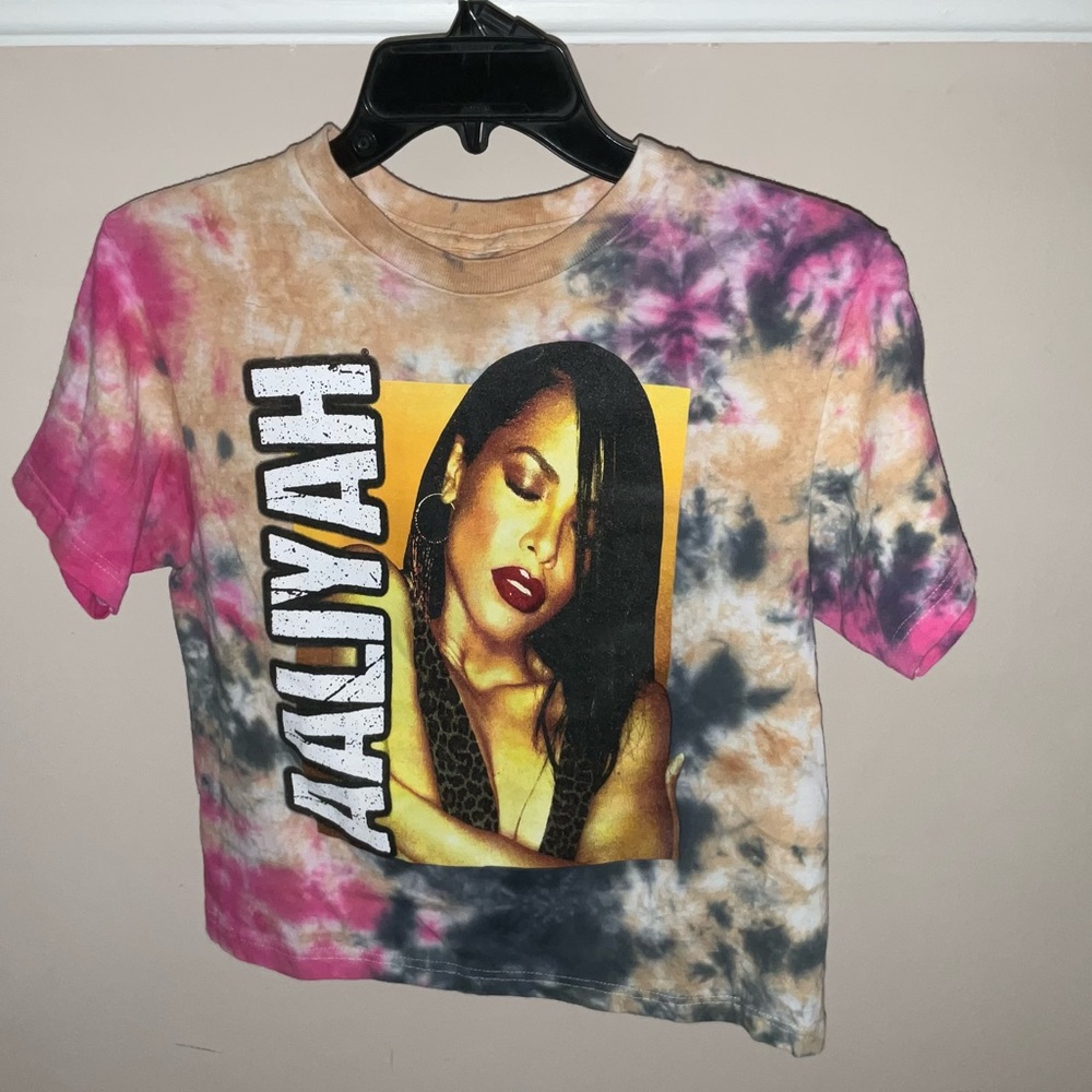 Multicolor Graphic T-Shirt